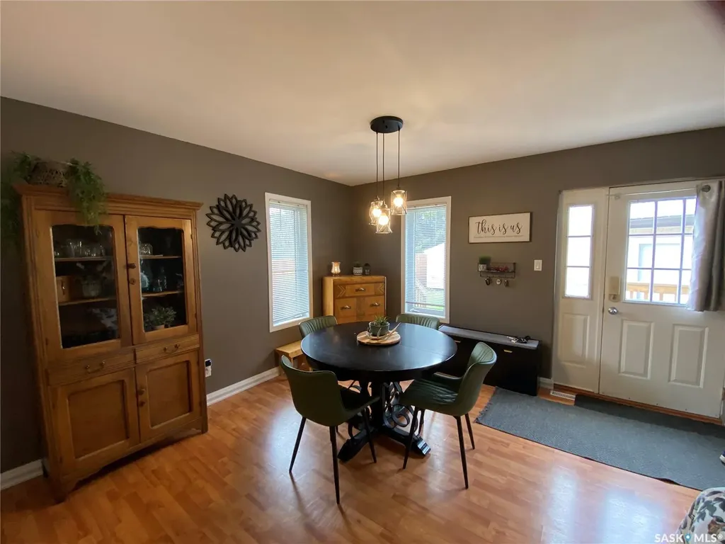 296 Maple Avenue Yorkton SK S3N 1W7