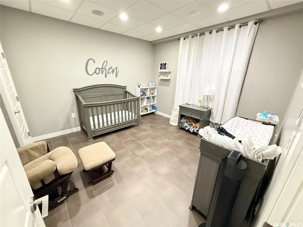 1832 Gordon Miles Place Weyburn SK S4H 0B9