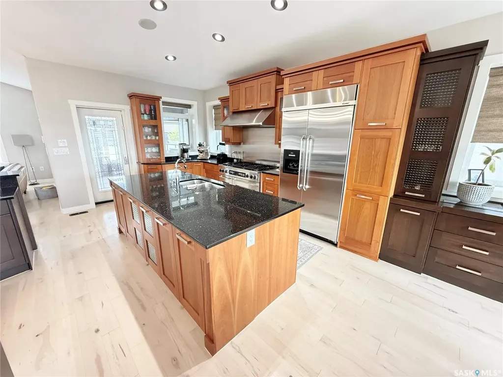 1832 Gordon Miles Place Weyburn SK S4H 0B9