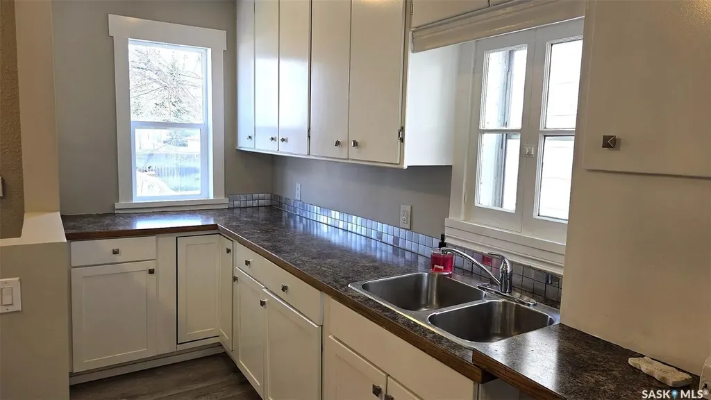 2023 Atkinson Street Regina SK S4N 3W8