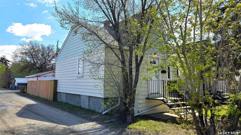 2023 Atkinson Street Regina SK S4N 3W8