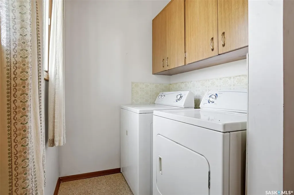 125 Brownlee Avenue Mclean SK S0G 3E0
