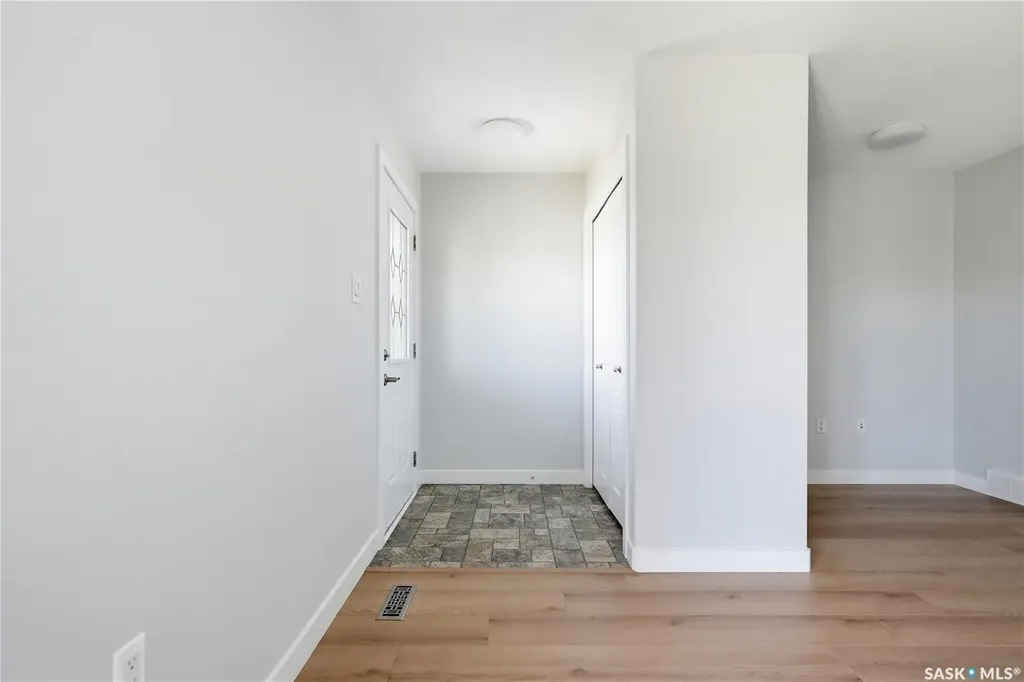 741 Glenview Cove Martensville SK S0K 0A2