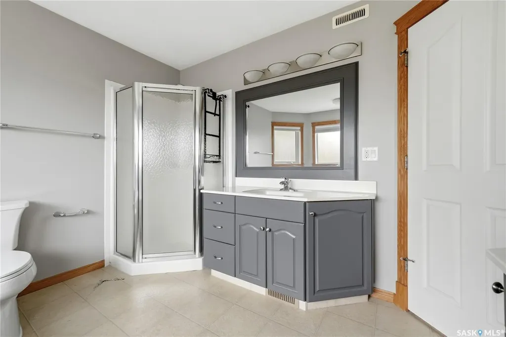 9382 Wascana Mews Regina SK S4V 2W4