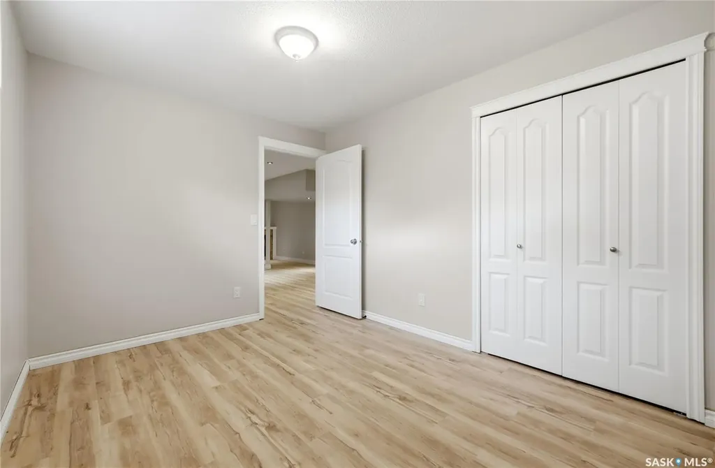 9382 Wascana Mews Regina SK S4V 2W4