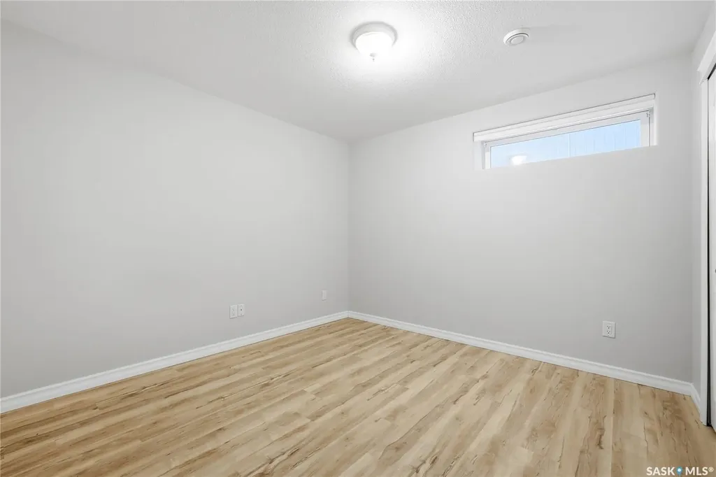 9382 Wascana Mews Regina SK S4V 2W4