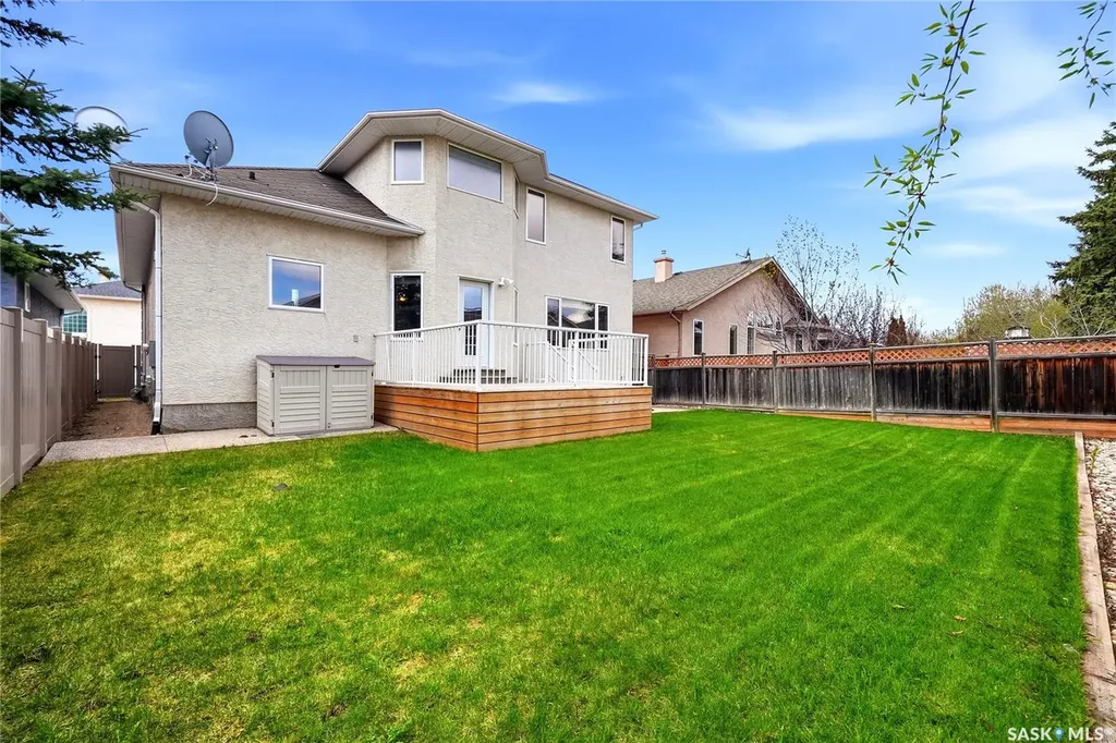 9382 Wascana Mews Regina SK S4V 2W4
