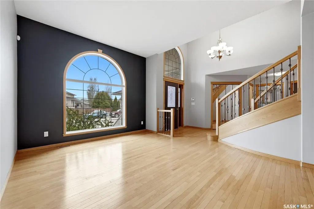9382 Wascana Mews Regina SK S4V 2W4