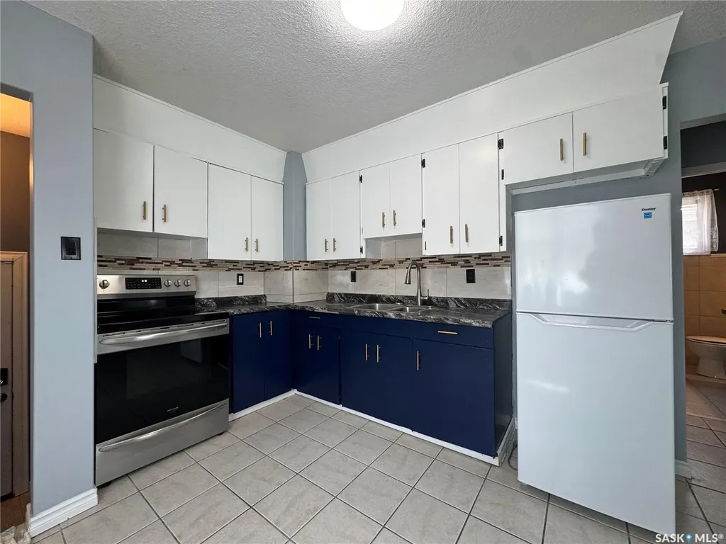 646 Retallack Street Regina SK S4T 2G4