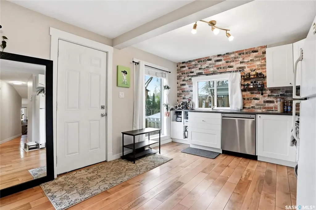 505 F Avenue S Saskatoon SK S7M 1T6