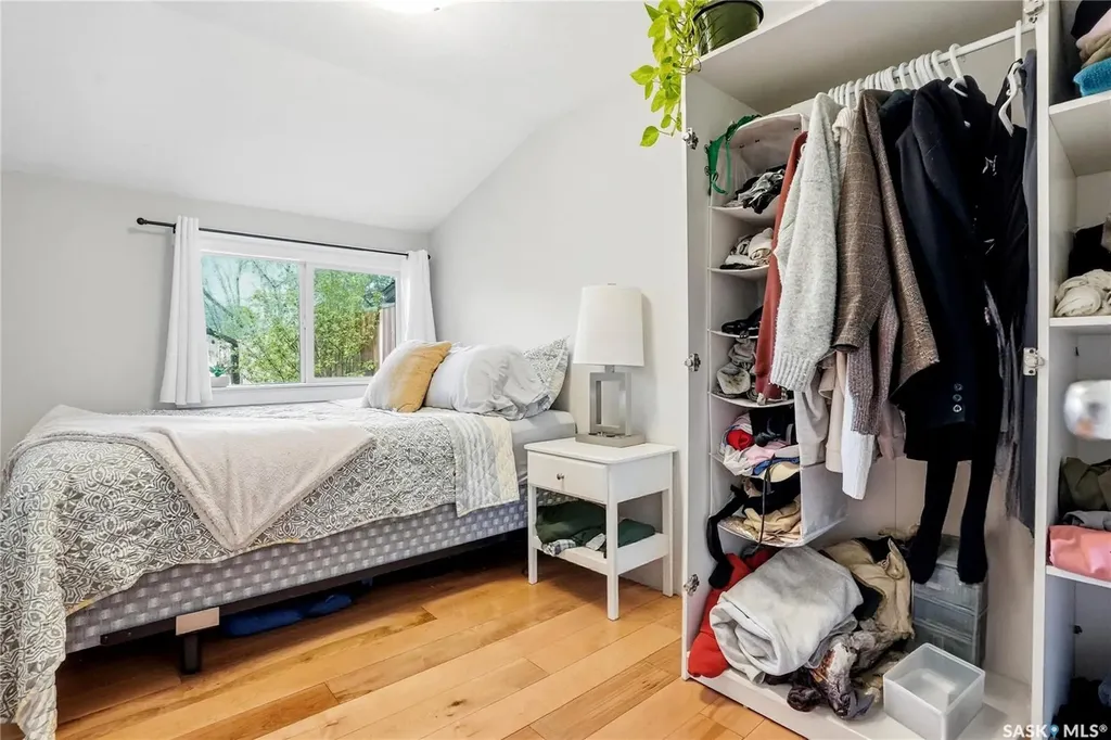 505 F Avenue S Saskatoon SK S7M 1T6