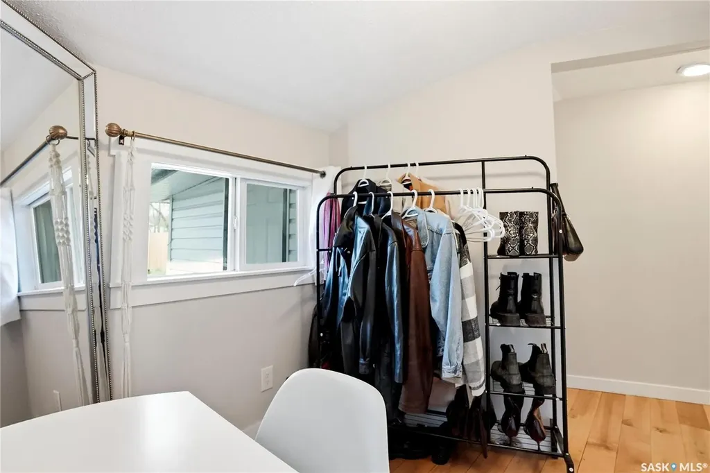 505 F Avenue S Saskatoon SK S7M 1T6