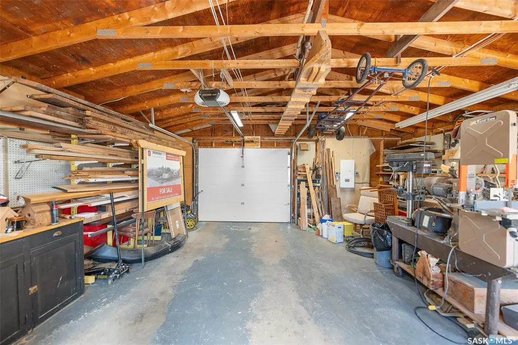 107 Valleyview Drive Caronport SK S0H 0S0
