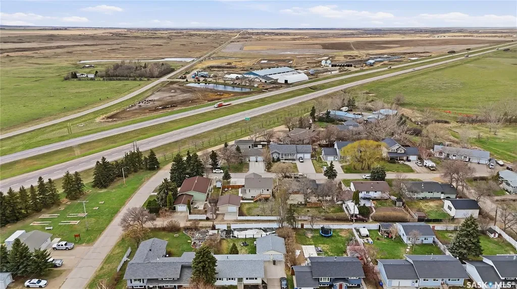 107 Valleyview Drive Caronport SK S0H 0S0
