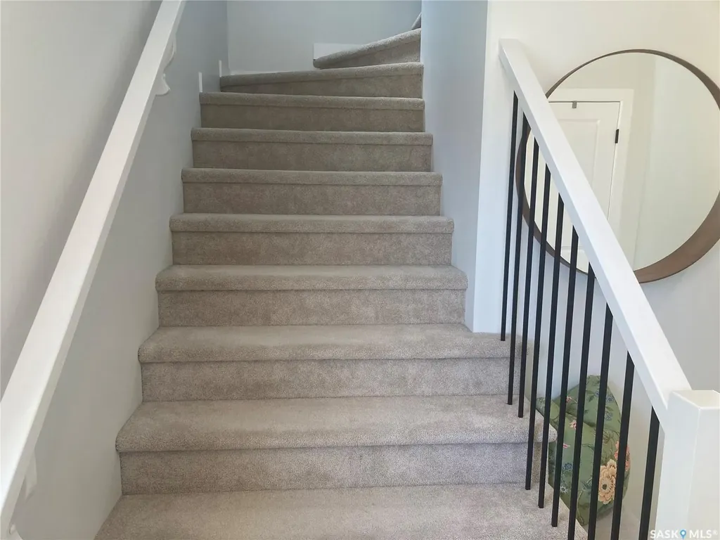 1312 Parr Hill Drive Martensville SK S0K 2T1