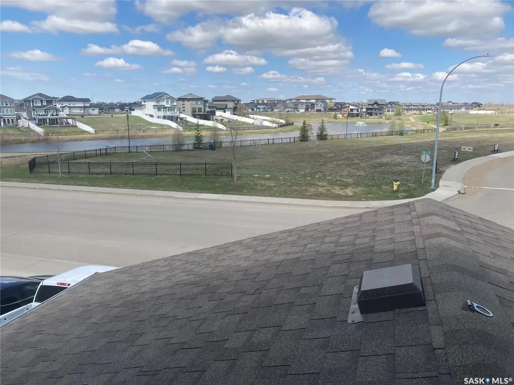 1312 Parr Hill Drive Martensville SK S0K 2T1
