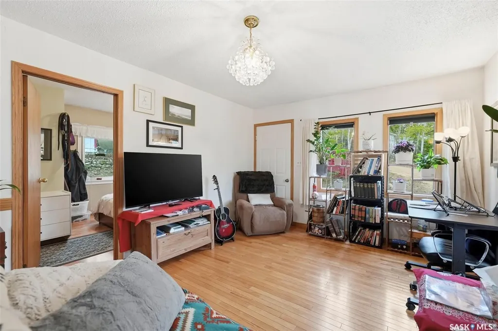 107-109 Shawondasse Drive Manitou Beach SK S0K 4T1