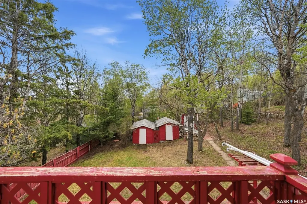 107-109 Shawondasse Drive Manitou Beach SK S0K 4T1