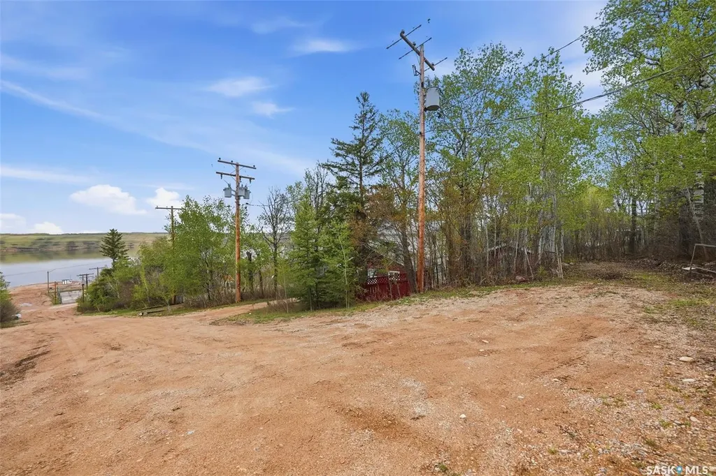 107-109 Shawondasse Drive Manitou Beach SK S0K 4T1