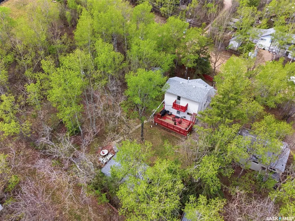 107-109 Shawondasse Drive Manitou Beach SK S0K 4T1