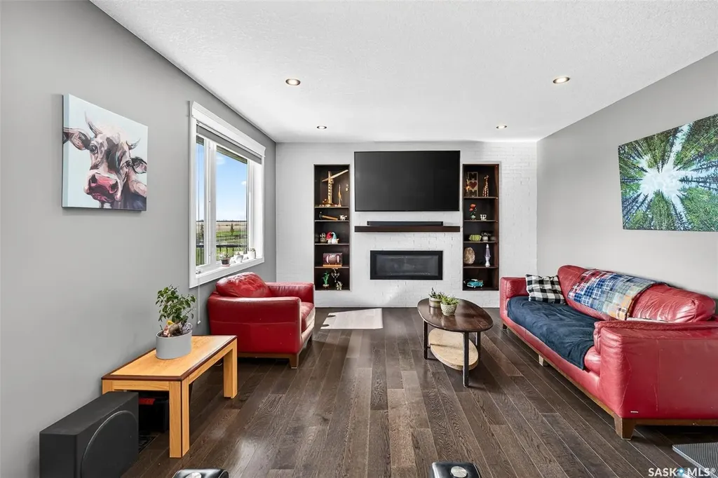 156 Iron Bridge Drive Moose Jaw SK S6J 0B4