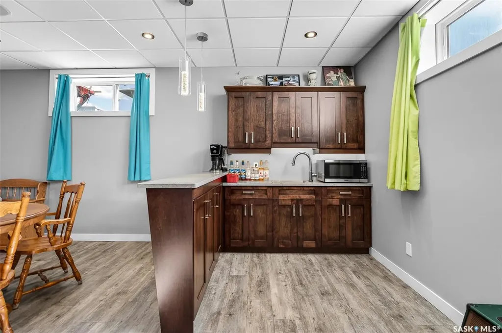 156 Iron Bridge Drive Moose Jaw SK S6J 0B4