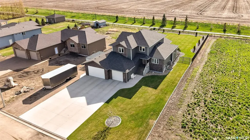 156 Iron Bridge Drive Moose Jaw SK S6J 0B4