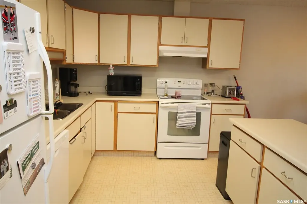 1008 Temperance Street Saskatoon SK S7N 0N6