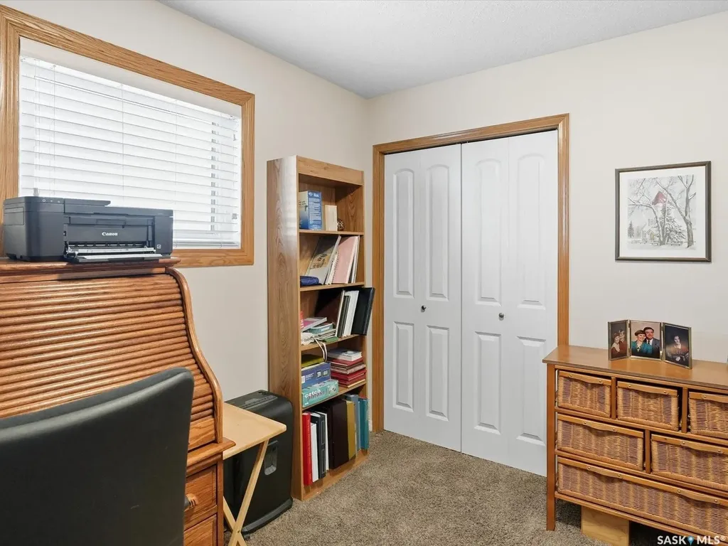 106 Jan Crescent Saskatoon SK S7J 4T5