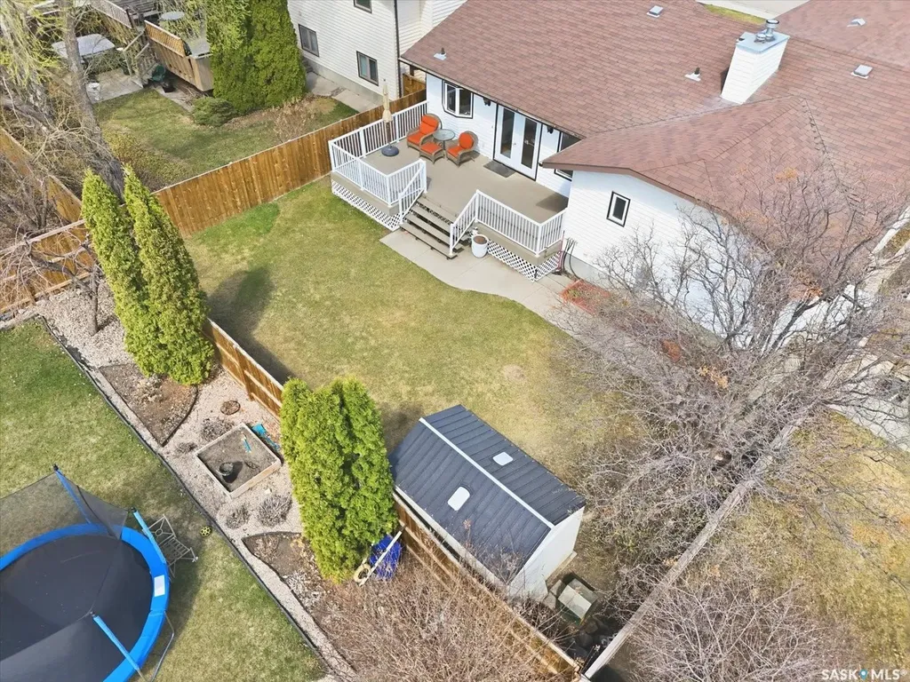 106 Jan Crescent Saskatoon SK S7J 4T5