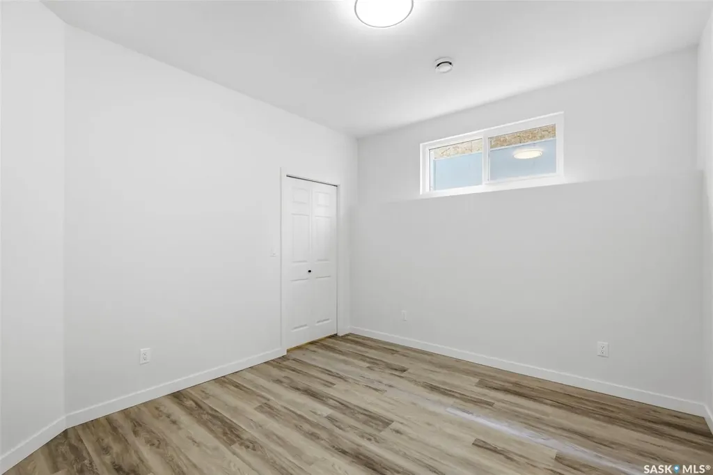 211 Baltzan Boulevard Saskatoon SK S7W 0S2