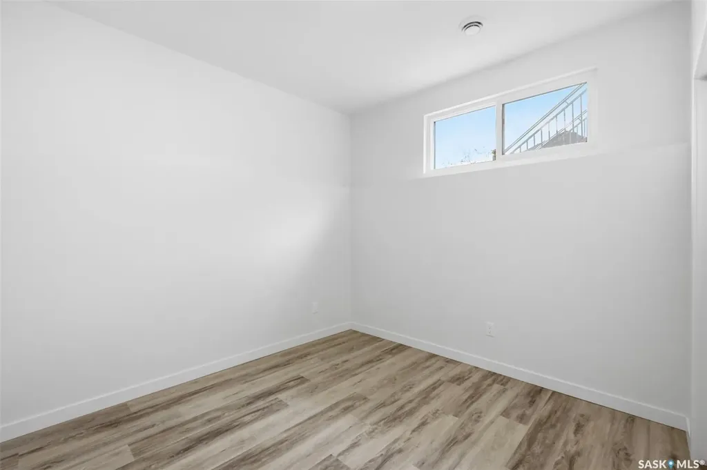 211 Baltzan Boulevard Saskatoon SK S7W 0S2