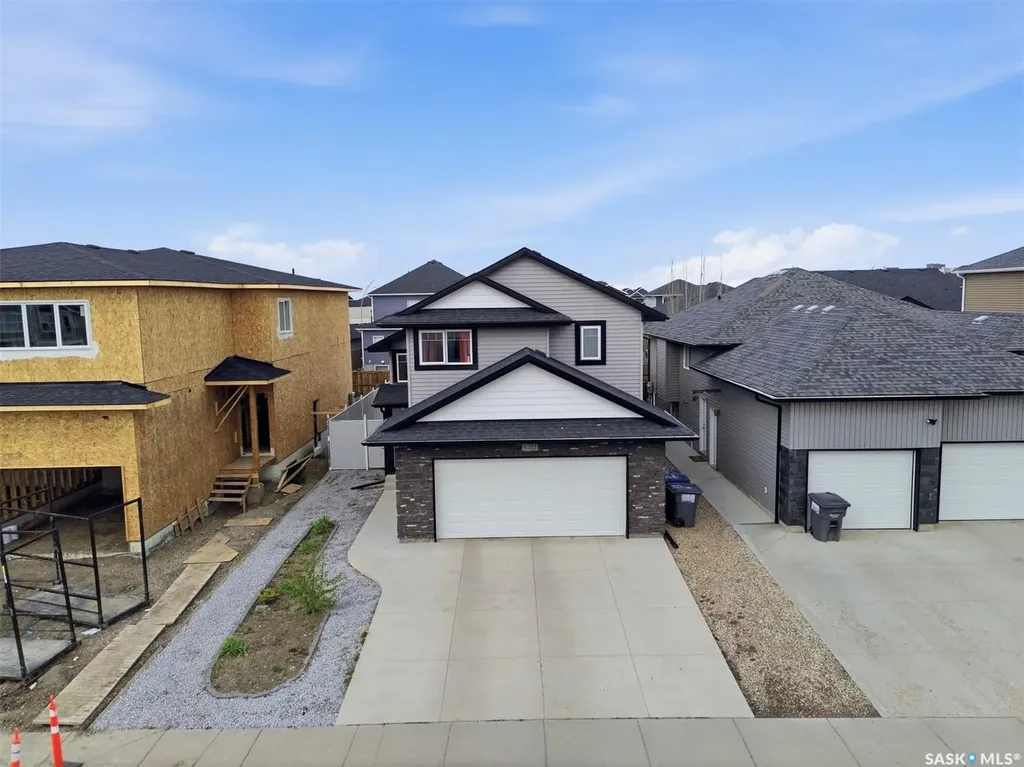 211 Baltzan Boulevard Saskatoon SK S7W 0S2