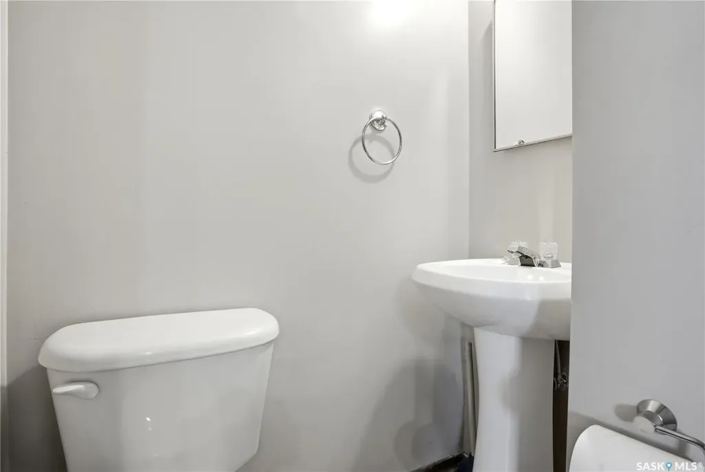 2500 Rothwell Street Regina SK S4N 2C8