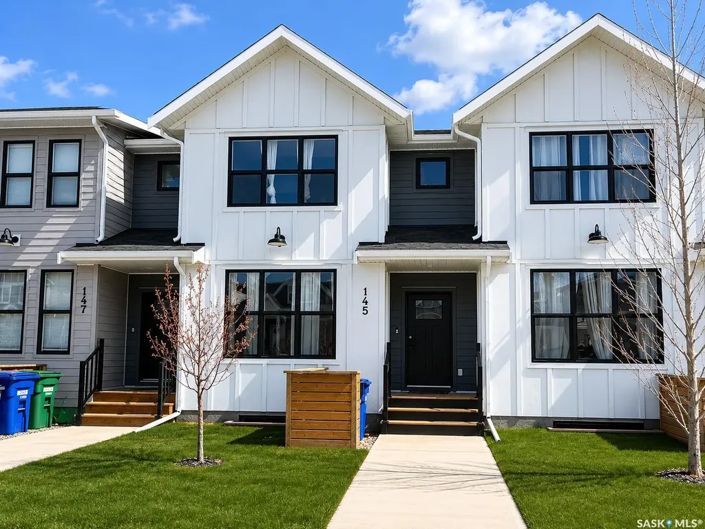 145 Rosewood Boulevard E Saskatoon SK S7V 0P4