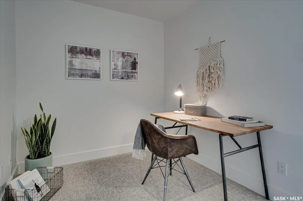 145 Rosewood Boulevard E Saskatoon SK S7V 0P4