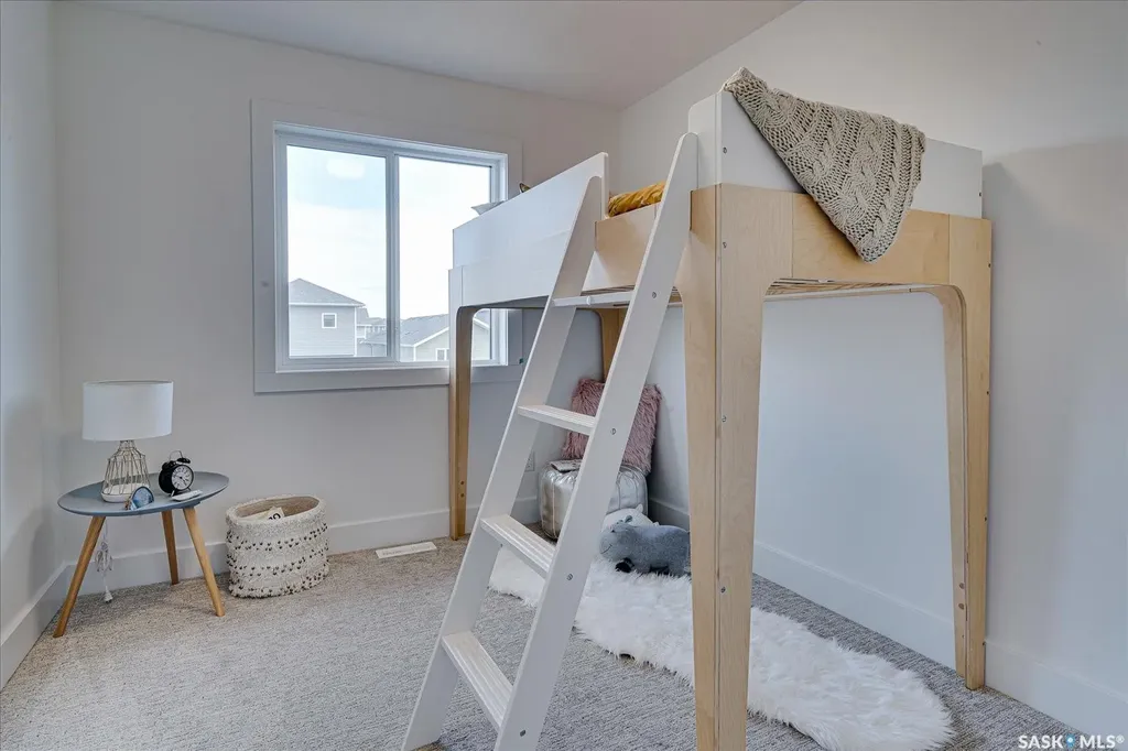 145 Rosewood Boulevard E Saskatoon SK S7V 0P4