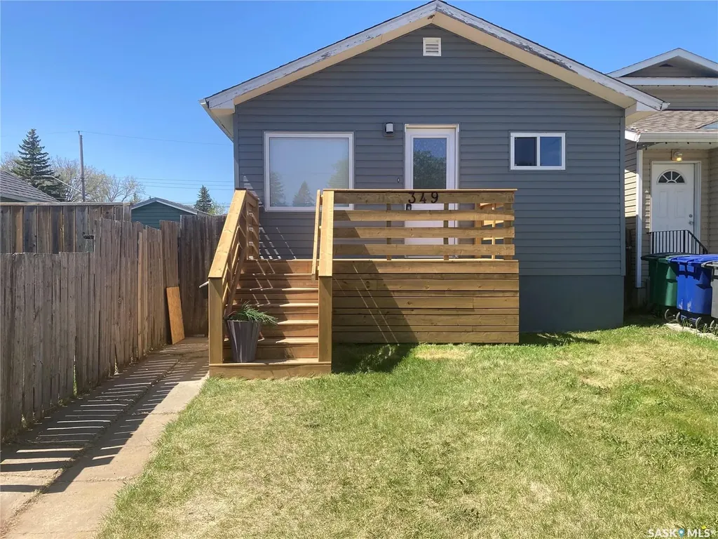 349 X Avenue S Saskatoon SK S7M 3H5