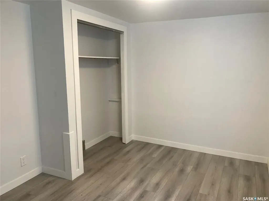349 X Avenue S Saskatoon SK S7M 3H5