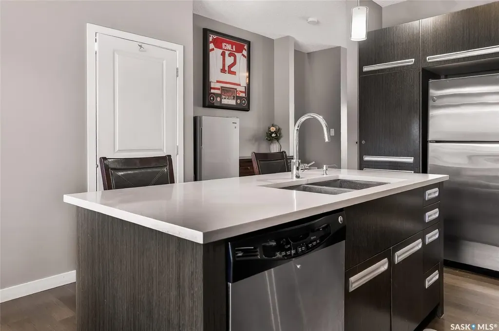 934 Stonebridge Common Saskatoon SK S7T 0N2
