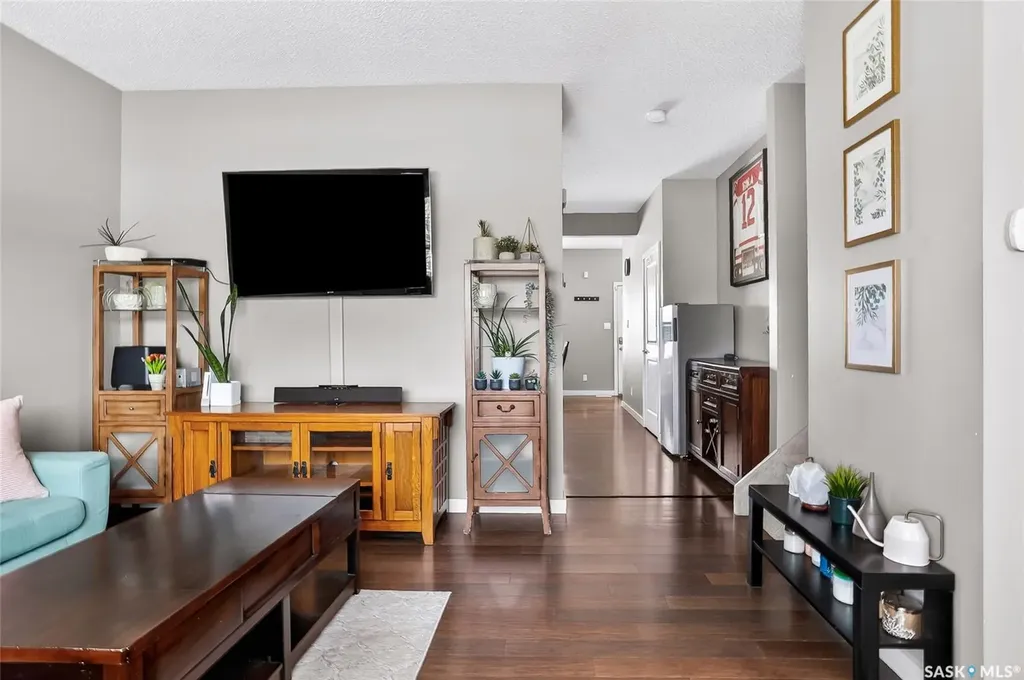 934 Stonebridge Common Saskatoon SK S7T 0N2