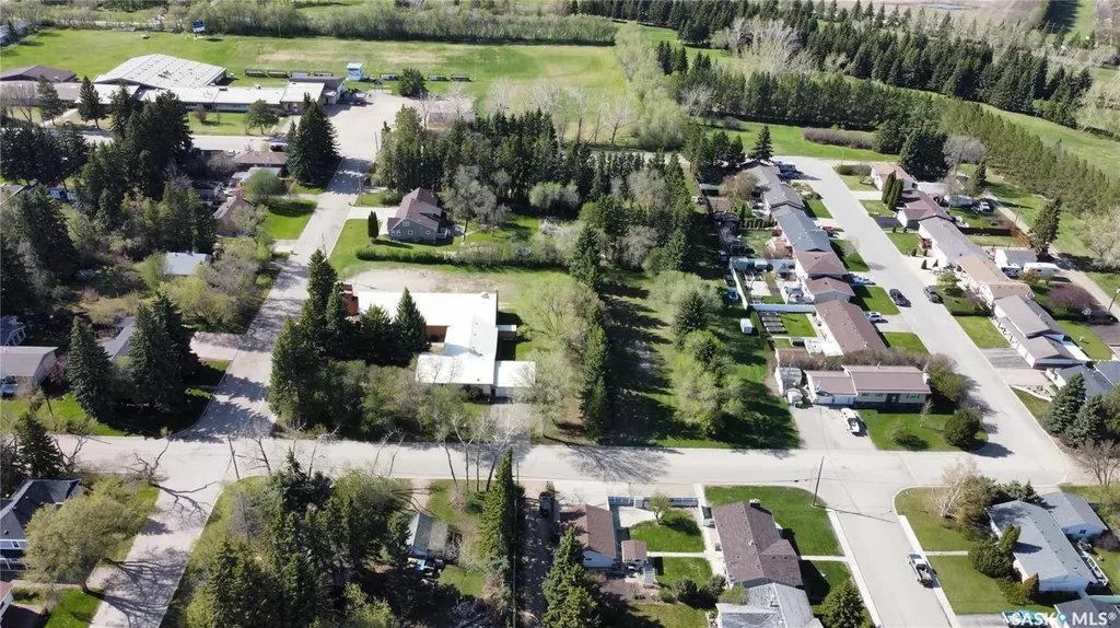 912 Victoria Avenue Indian Head SK S0G 2K0