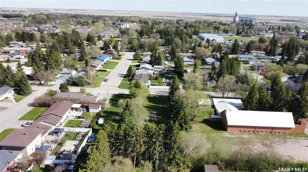 912 Victoria Avenue Indian Head SK S0G 2K0