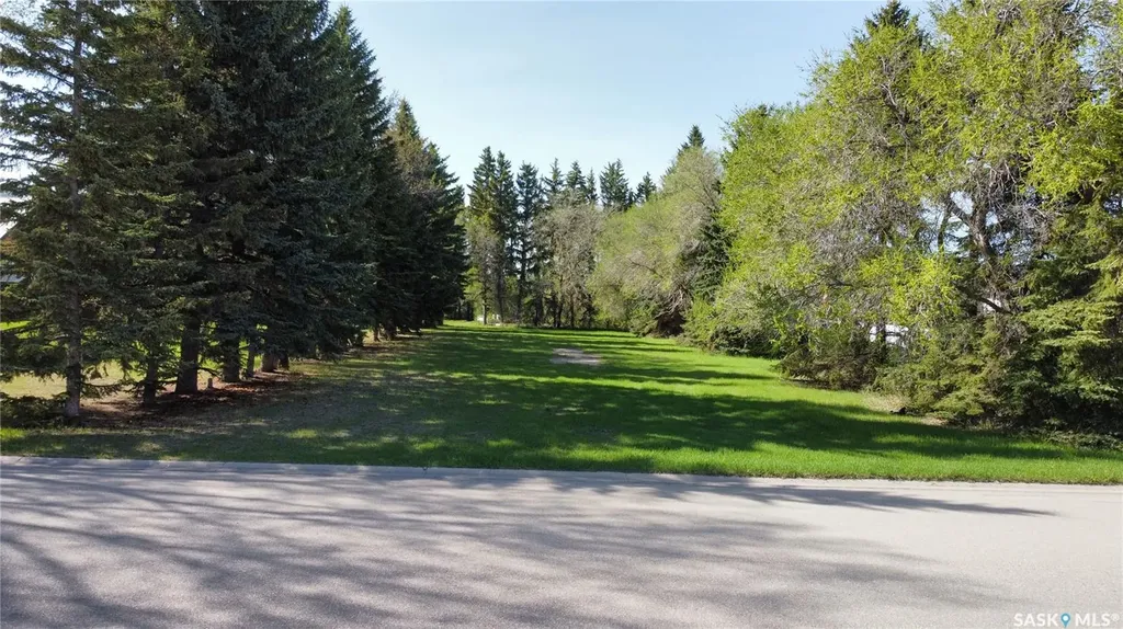 912 Victoria Avenue Indian Head SK S0G 2K0