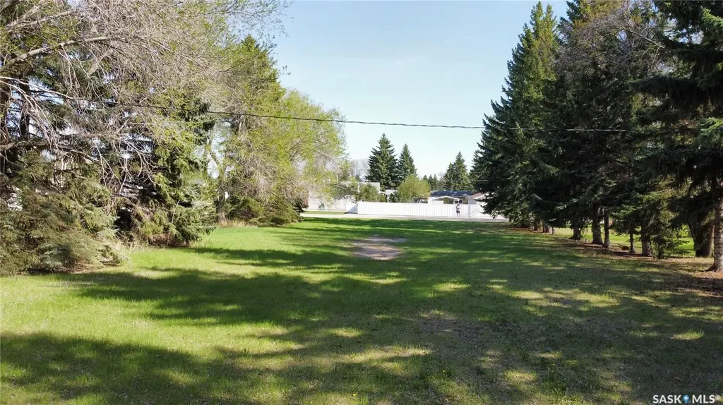 912 Victoria Avenue Indian Head SK S0G 2K0