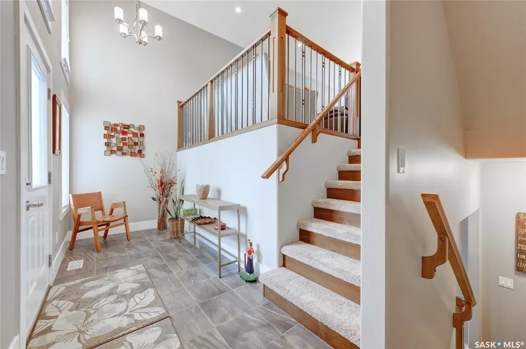 935 Glacial Shores Manor Saskatoon SK S7W 0R2