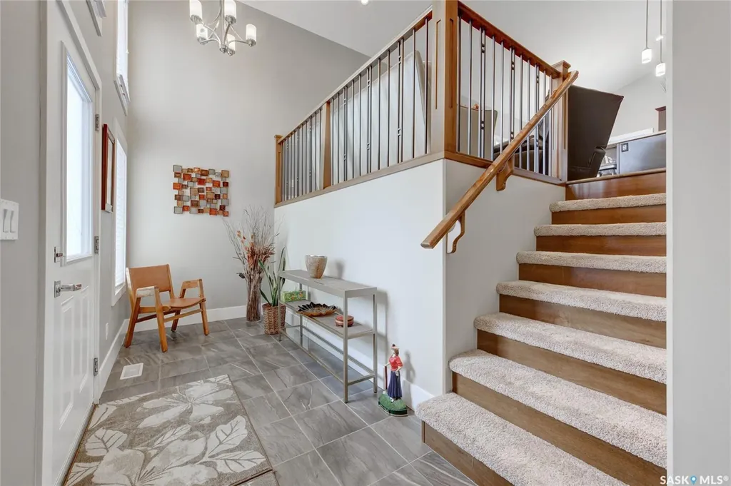 935 Glacial Shores Manor Saskatoon SK S7W 0R2