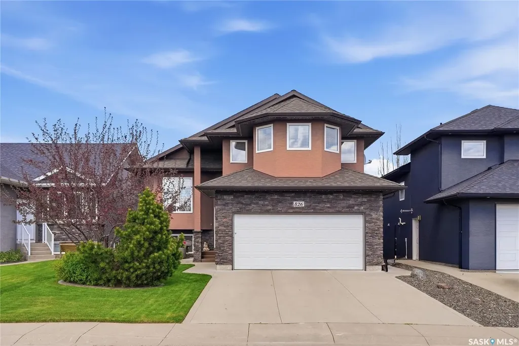 826 Rempel Crescent Saskatoon SK S7T 0M5