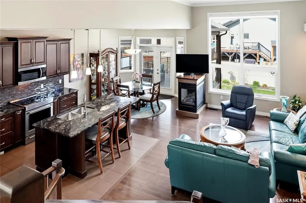 826 Rempel Crescent Saskatoon SK S7T 0M5