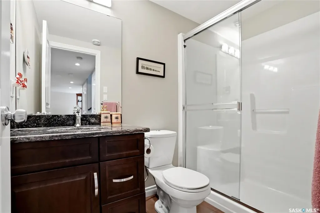 826 Rempel Crescent Saskatoon SK S7T 0M5